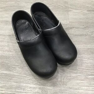 Dansko Professional Black Box Clog Leather Size EU 38 US 7.5-8